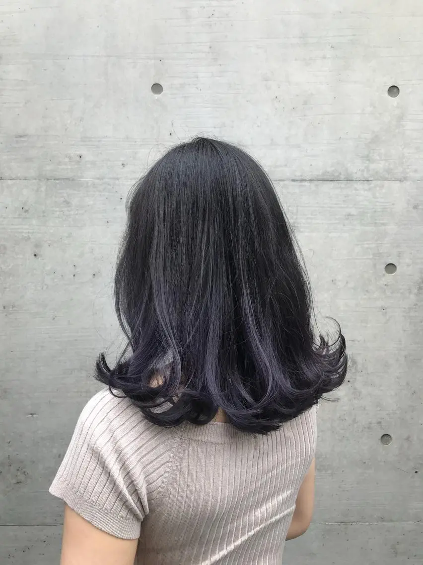 ミディアム カラー グラデーションカラー パープルカラー 色落ちまでキレイに！ ！女性サロンのヘアスタイル