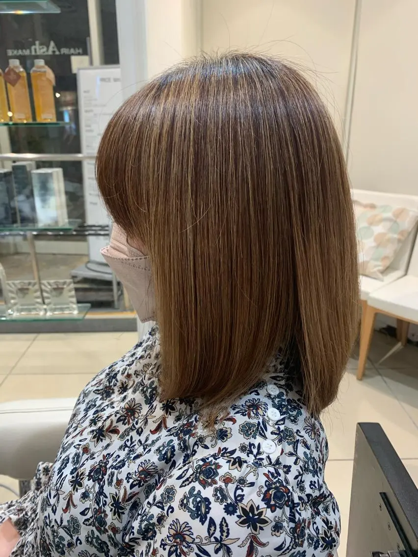 ミディアム カット 縮毛矯正 トリートメント 堀井 猛史のヘアスタイル