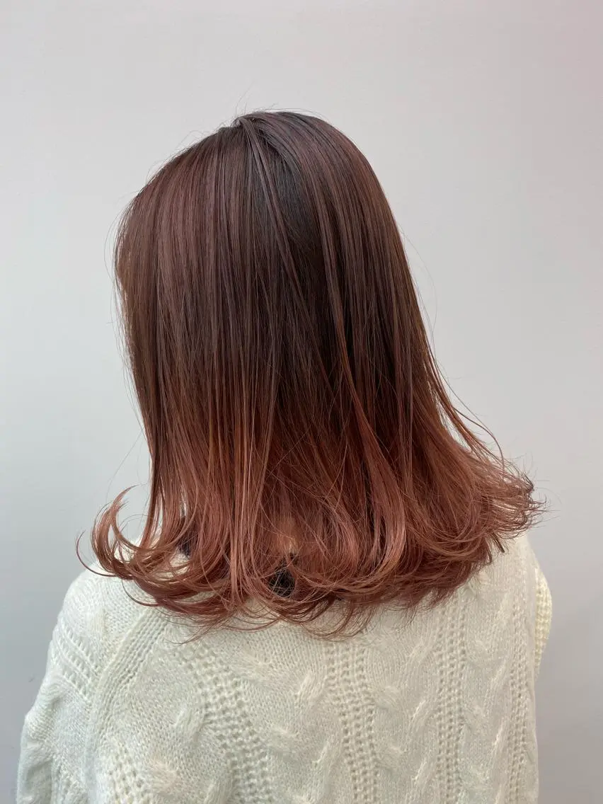 セミロング カラー Unami MIHA☘️*゜のヘアスタイル