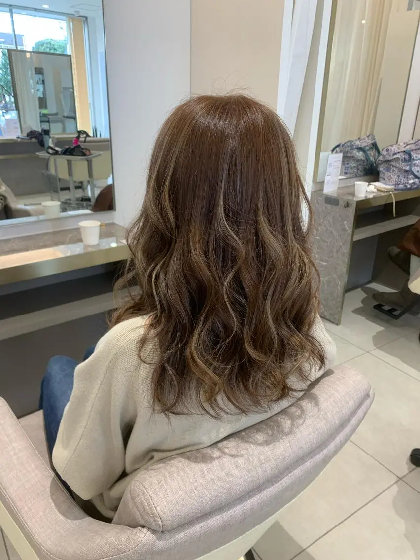 セミロング カラー ハイライトカラー ハイライト stylist N0Nのヘアスタイル