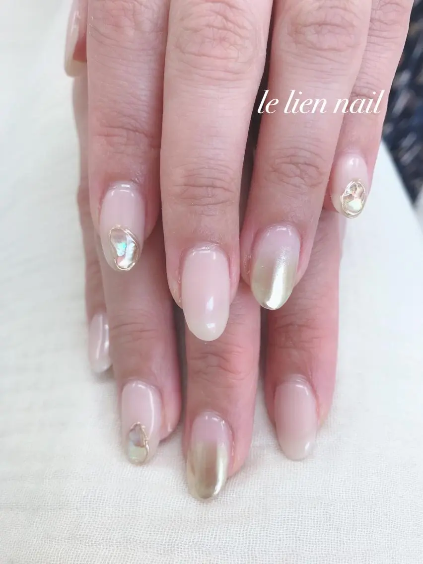 ミディアム le lien nailのネイルデザイン