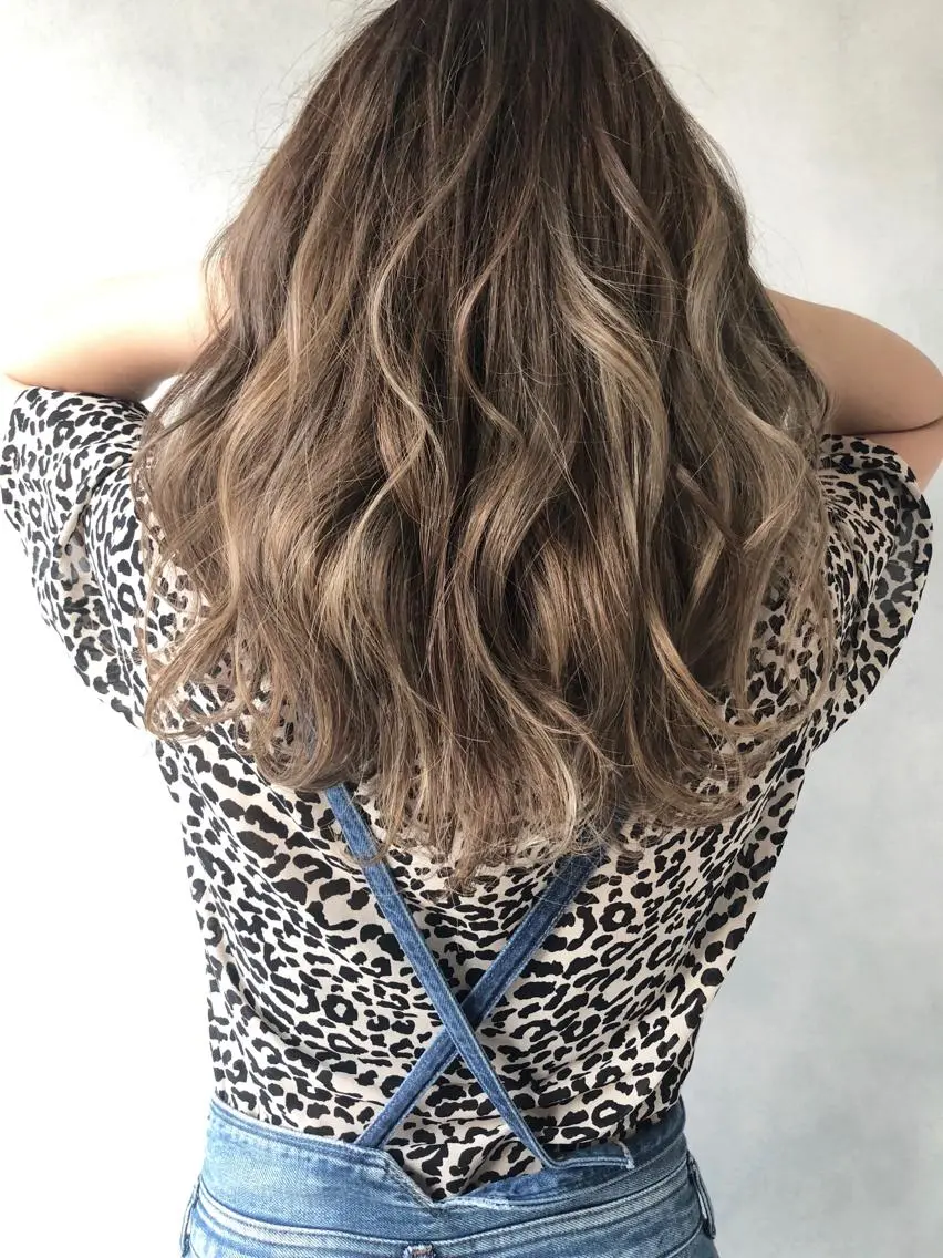 ロング 小澤大輔 YOLO hairのヘアスタイル