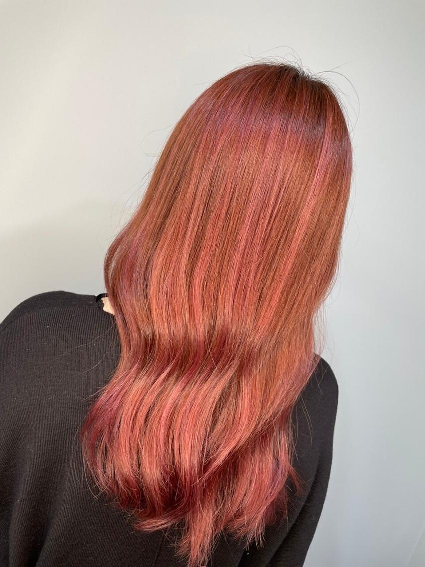 ミディアム カラー アディクシーカラー アッシュ ブルーカラー ダークアッシュ イヤリングカラー トップスタイリスト ✨KIRIKA中野✨のヘアスタイル