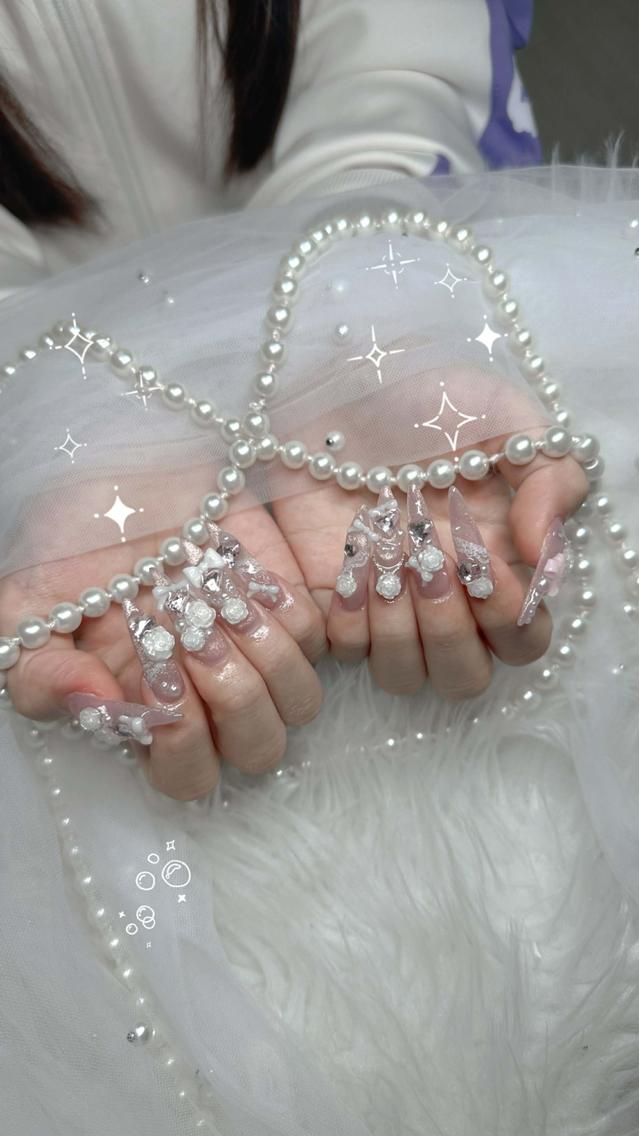 ネイル フレンチネイル ジェルネイル ハロウィン 韓国ネイル マグネットネイル ハンドネイル H.baby Nail Salonのネイルデザイン