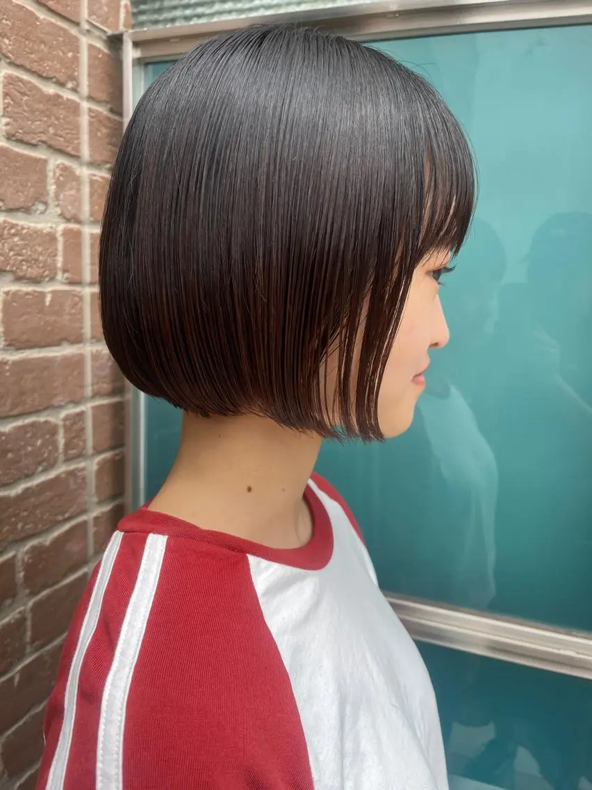 ミディアム カラー パーマ ヘアアレンジ メンズ キッズ ネイル マツエク・マツパ アイブロウ メンズブリーチ メンズハイライト メンズインナーカラー メンズ韓国風 ブリーチ カット ヘアカラー トリートメント ヘッドスパ 久木原 ゆりのヘアスタイル