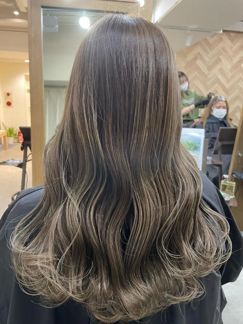 ロング カラー ヘアカラー 心斎橋韓国ボブ 好原良真のヘアスタイル