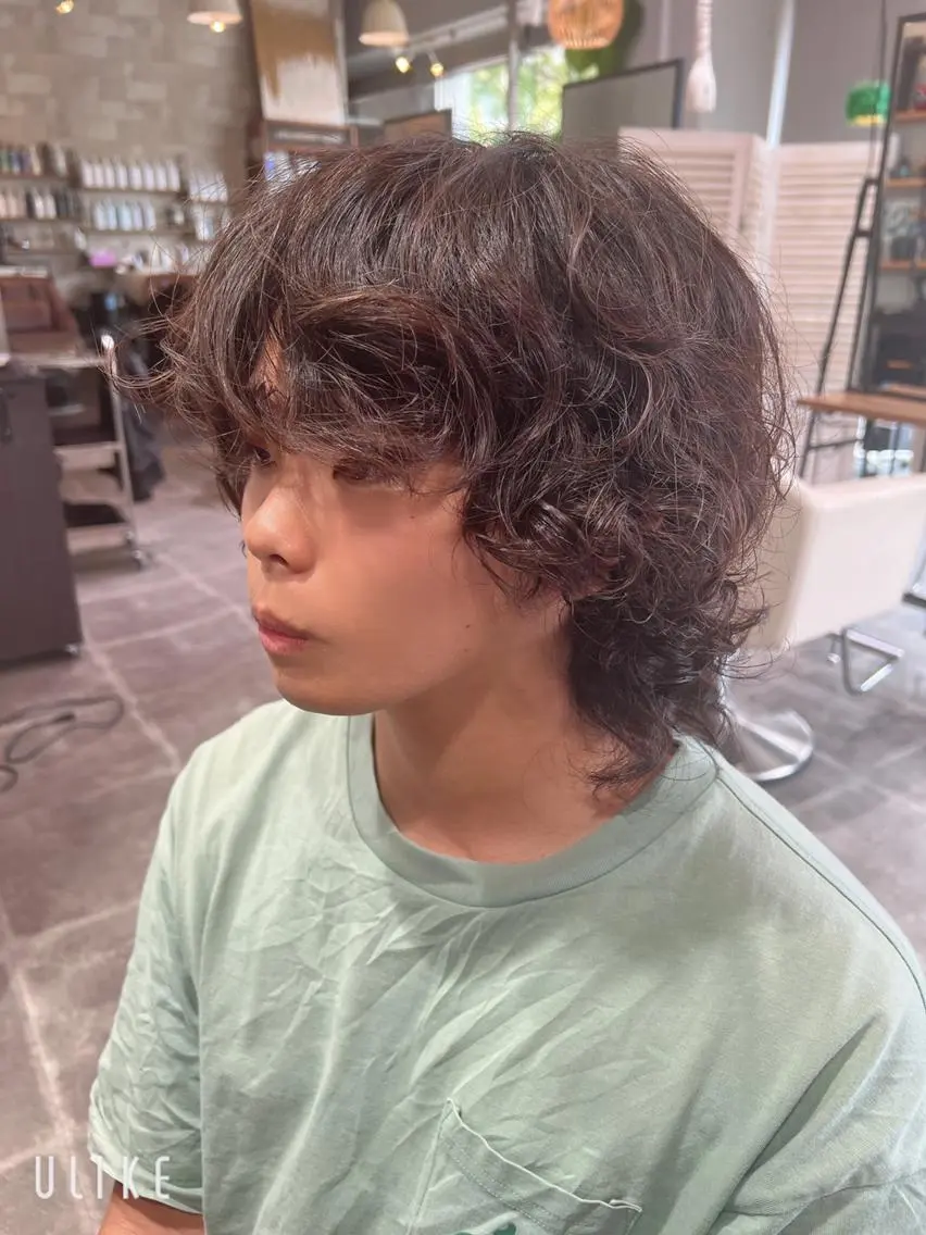 ミディアム メンズ ミディアムパーマ ビジネス メンズパーマ 髪質改善 縮毛矯正 倉谷 恭平のヘアスタイル