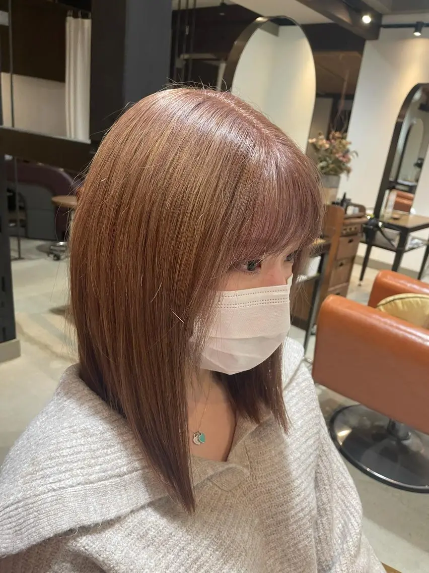 ミディアム 縮毛矯正 ブリーチ🌟レイヤー 縮毛矯正/青木華音のヘアスタイル