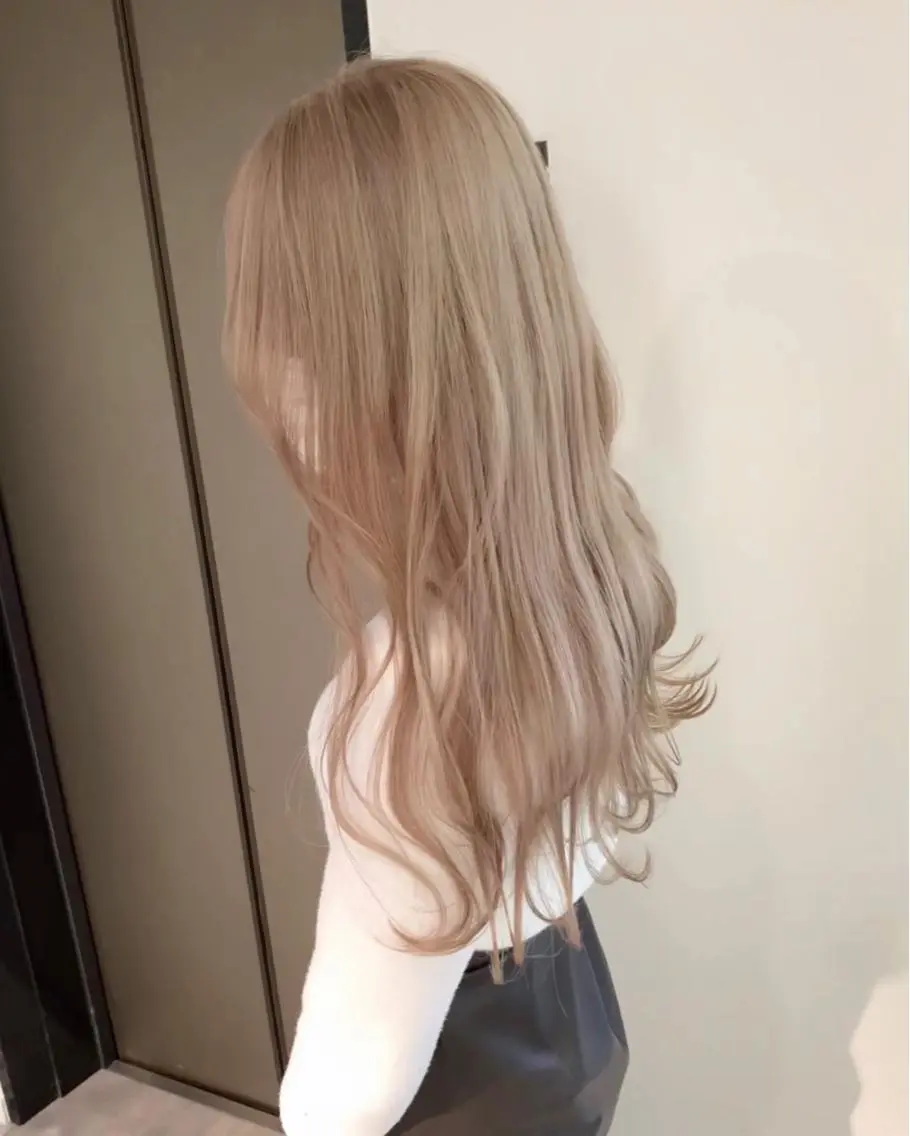ロング カラー パーマ ヘアアレンジ メンズ キッズ ネイル マツエク・マツパ 酸性ストレート 髪質改善大槻勇樹のヘアスタイル
