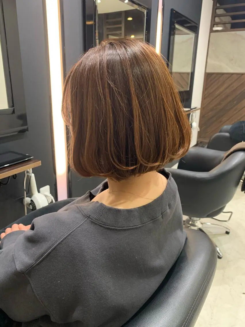 ショート カラー ボブ 平山 達也のヘアスタイル