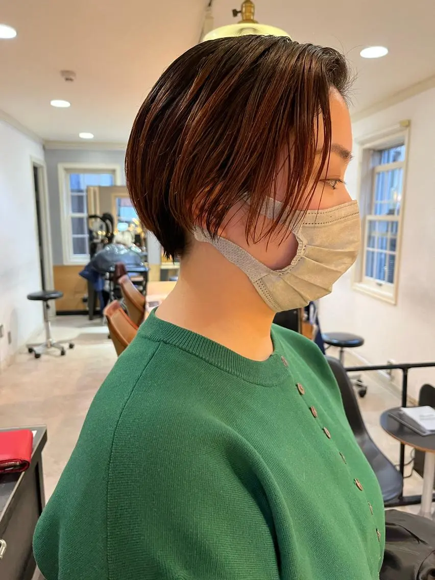 ショート カラー eri kinjoのヘアスタイル