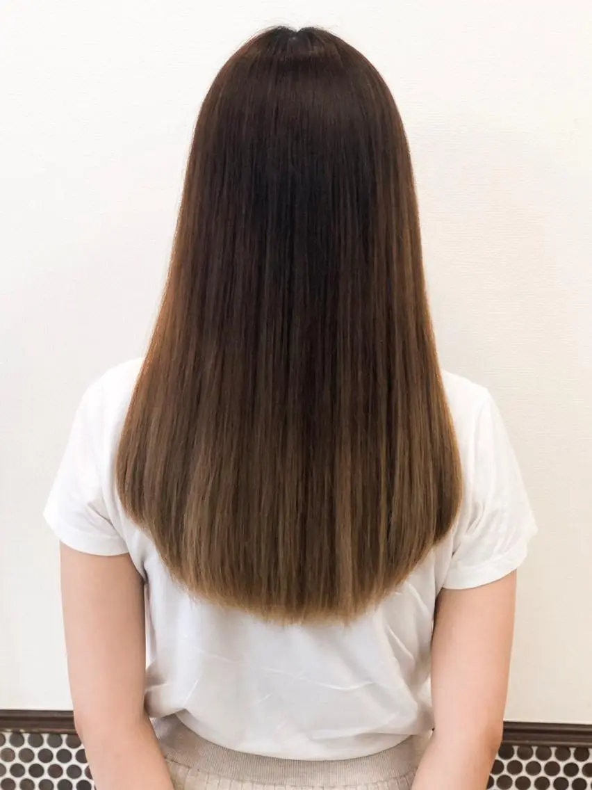 ロング カット 縮毛矯正 カセヤ リョウのヘアスタイル