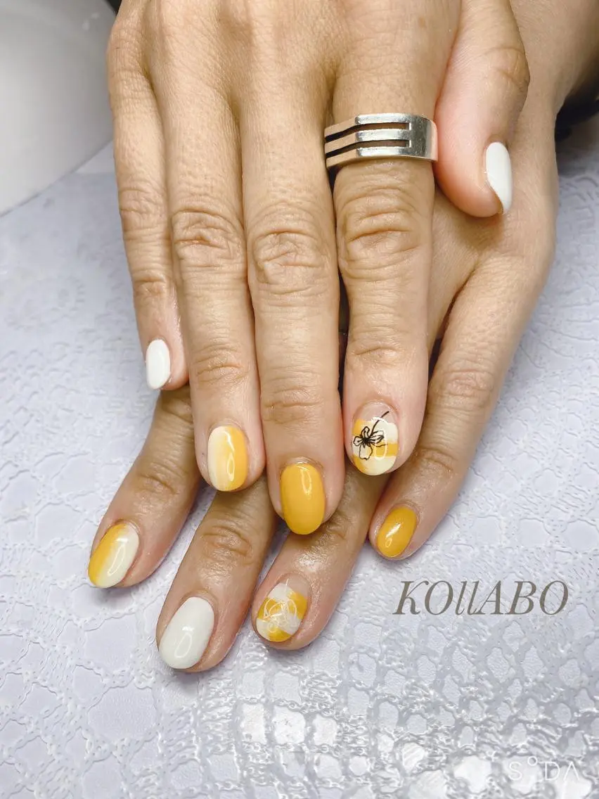 ネイル KOLLABO nailのネイルデザイン