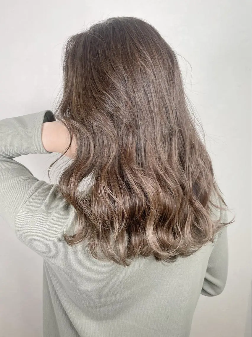 セミロング 🌈＿white 芦屋店🌈のヘアスタイル