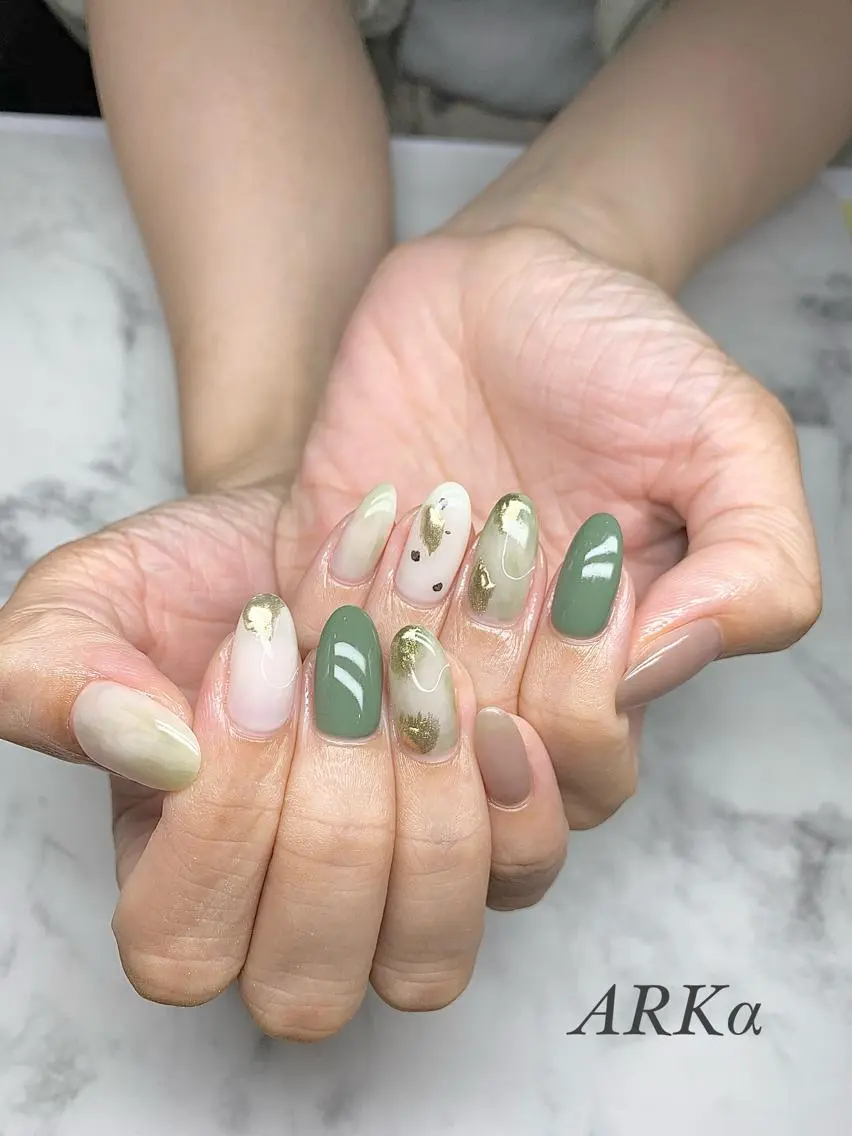 セミロング ネイル ミラーネイル ハンドネイル Nailsalon ARKαのネイルデザイン