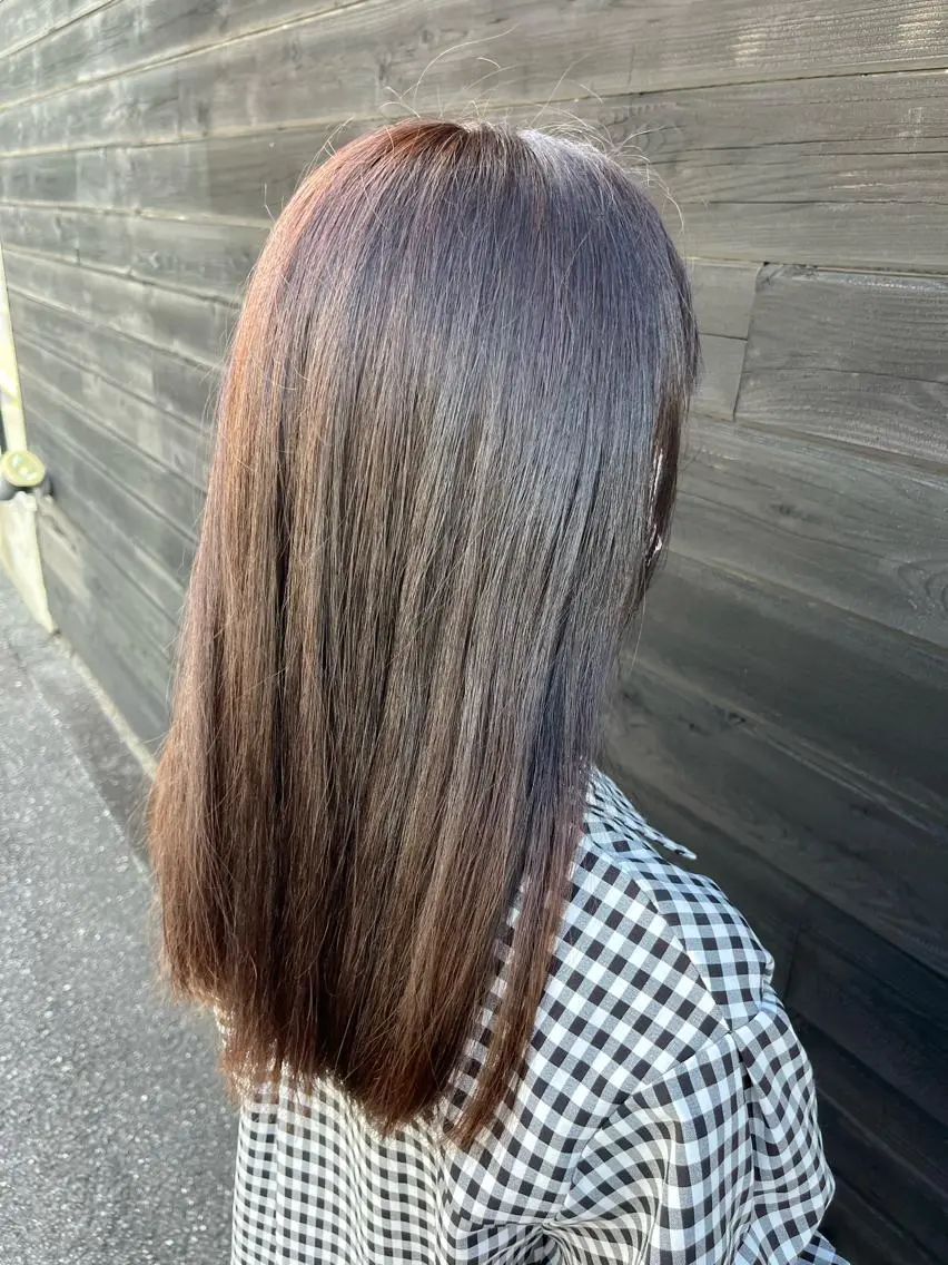 セミロング カラー 福田 成美のヘアスタイル