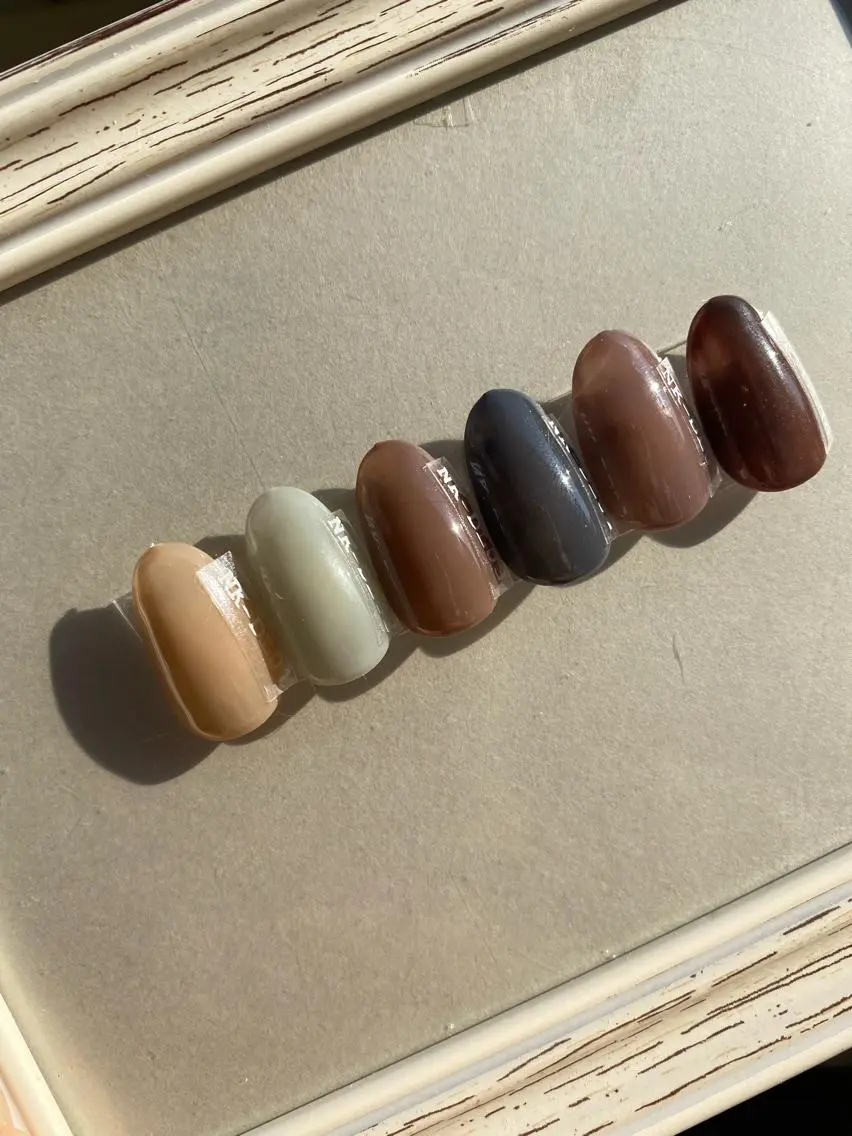 ネイル ハンドネイル 🌿Charme🌿 MAIのネイルデザイン