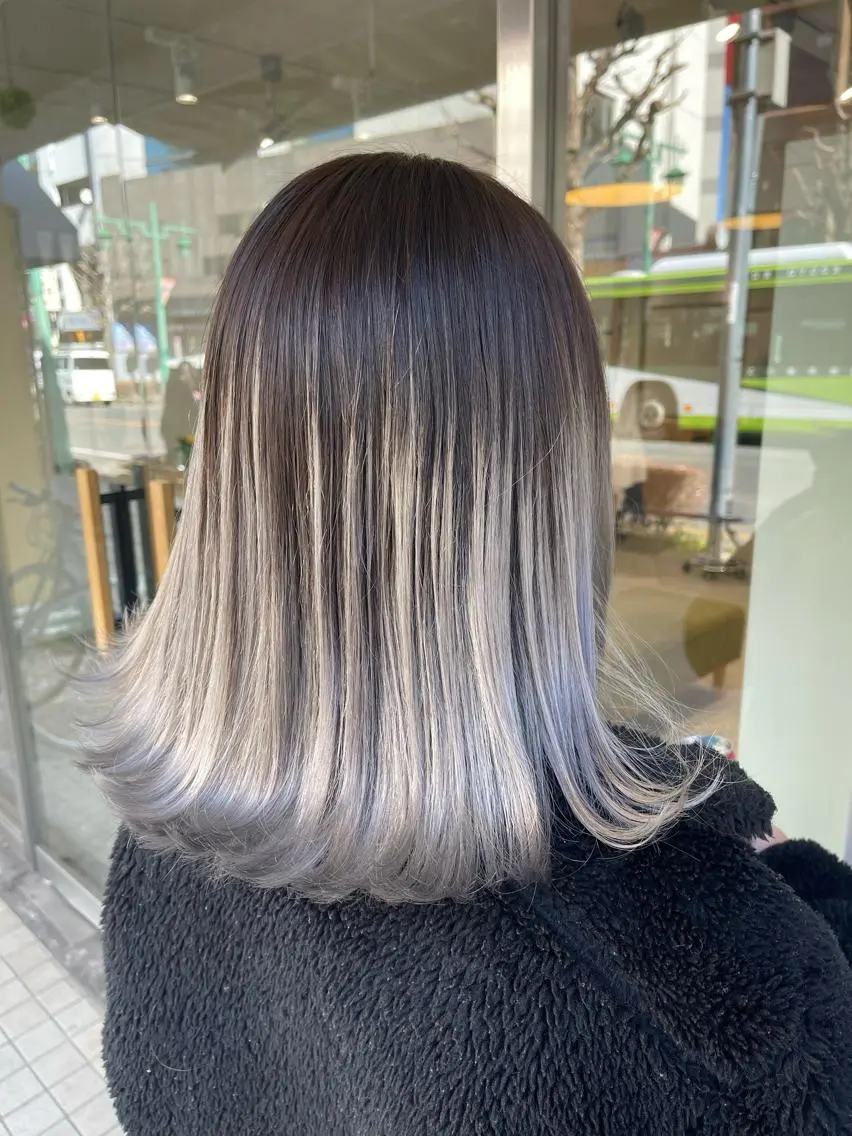 ミディアム カラー ブリーチ きむら かずきのヘアスタイル