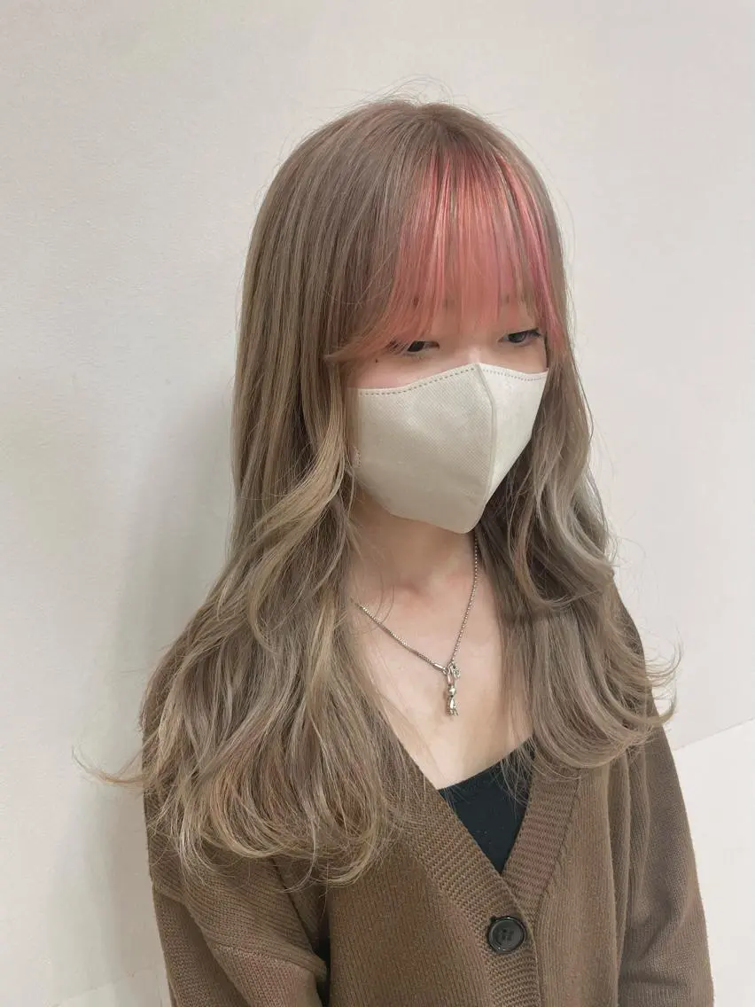 ロング カラー ヘアアレンジ ブリーチ ヘアカラー トリートメント 【Sweep】おじま のぞみのヘアスタイル