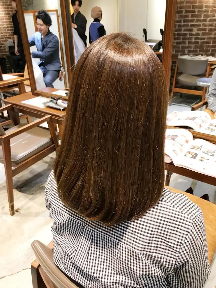 ミディアム カラー ヘアアレンジ ベージュカラー ショコラベージュ トリートメント カット ヘアカラー トリートメント ヘッドスパ 小林 佳祐のヘアスタイル