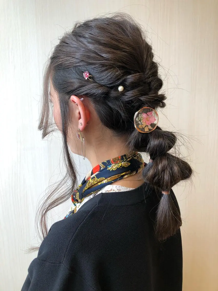 セミロング ヘアアレンジ ヘアセット 川本 あゆのヘアスタイル
