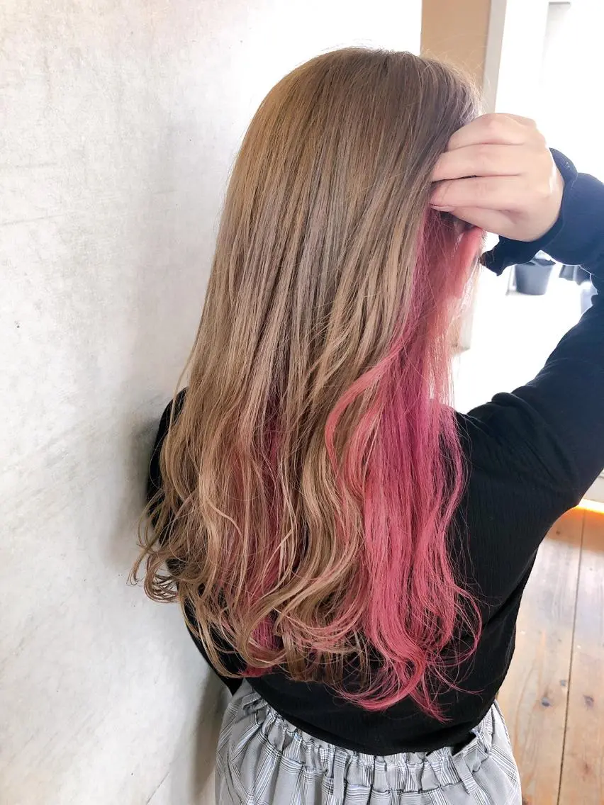 ロング カラー ピンクカラー nagisa /縮毛矯正のヘアスタイル
