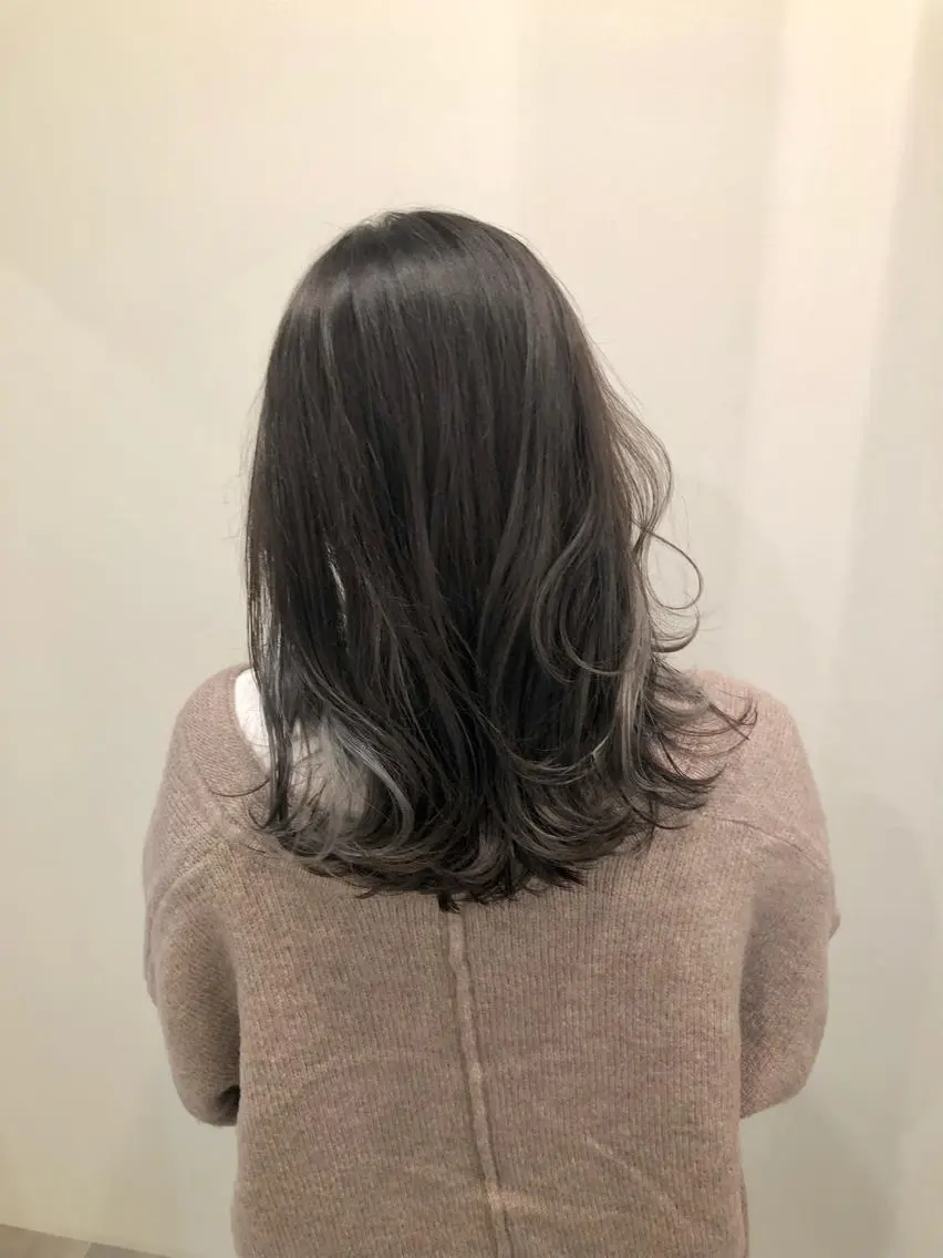 ミディアム カラー ヘアアレンジ ブリーチ インナーカラー ニュアンスカラー🫧 加納のヘアスタイル