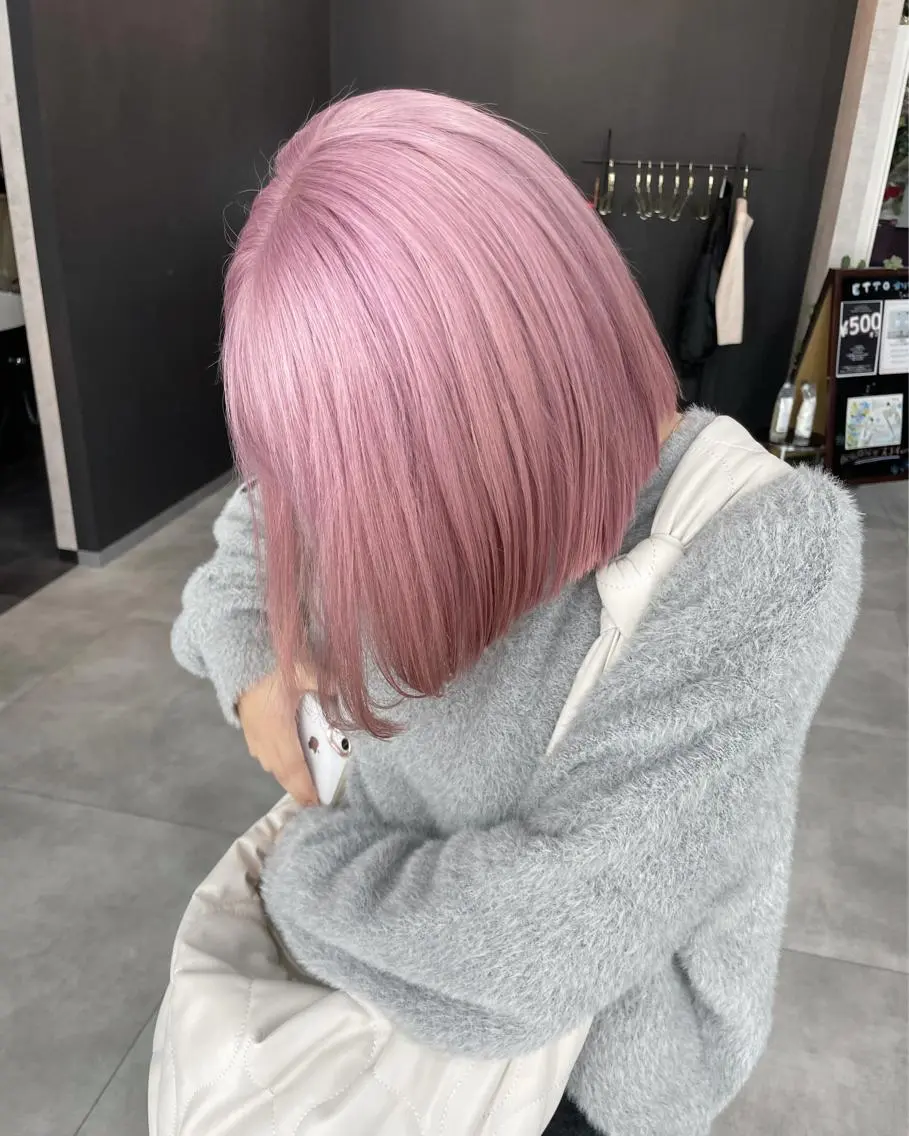 ショート ヘアカラー 佐藤 香太のヘアスタイル