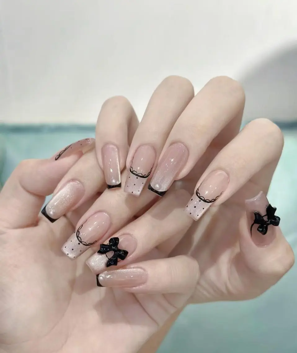 ネイル ハンドネイル ハンドケア 🍑 momo_nailのネイルデザイン