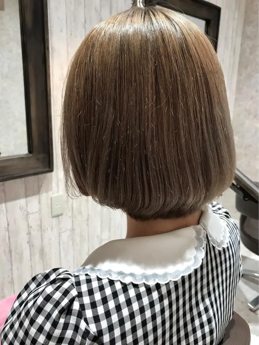 ショート カラー ベージュカラー ボブ Blanco Color&Careのヘアスタイル