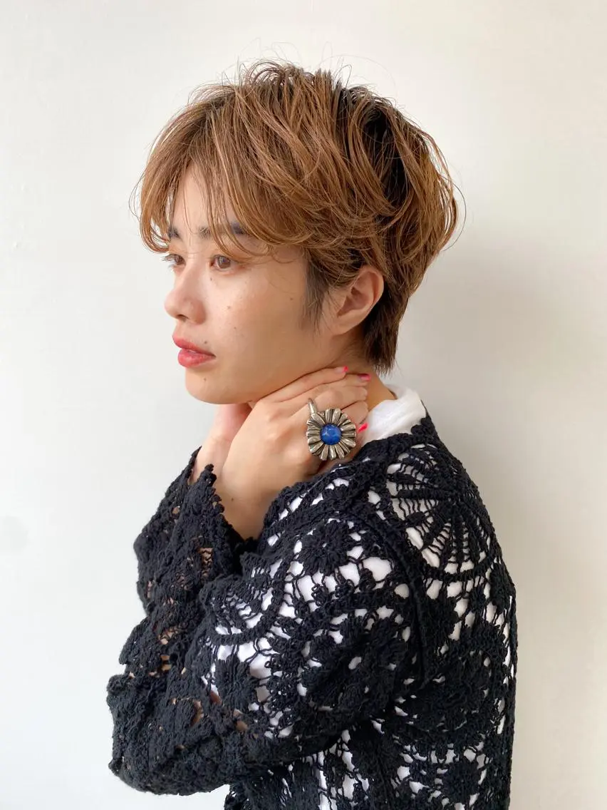 ショート ショートヘア NATSUKI /  ショートのヘアスタイル