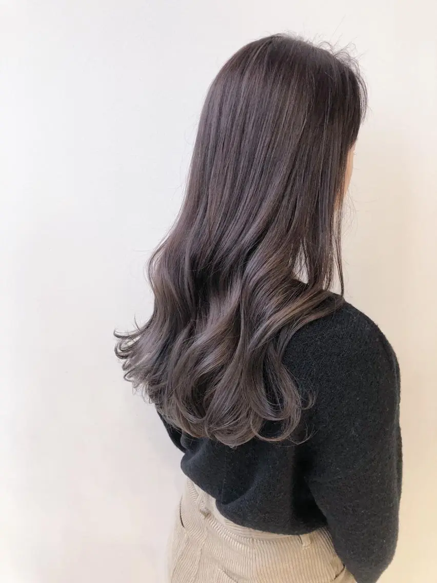 ロング カラー ヘアアレンジ 黒髪 ブリーチ ダブルカラー 【公式】amble luxe池袋東口🩷のヘアスタイル