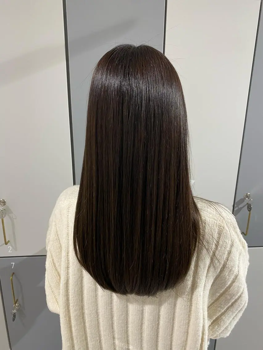 ミディアム カラー グレージュ 髪質改善 LOVESTOIKE 堂本のヘアスタイル