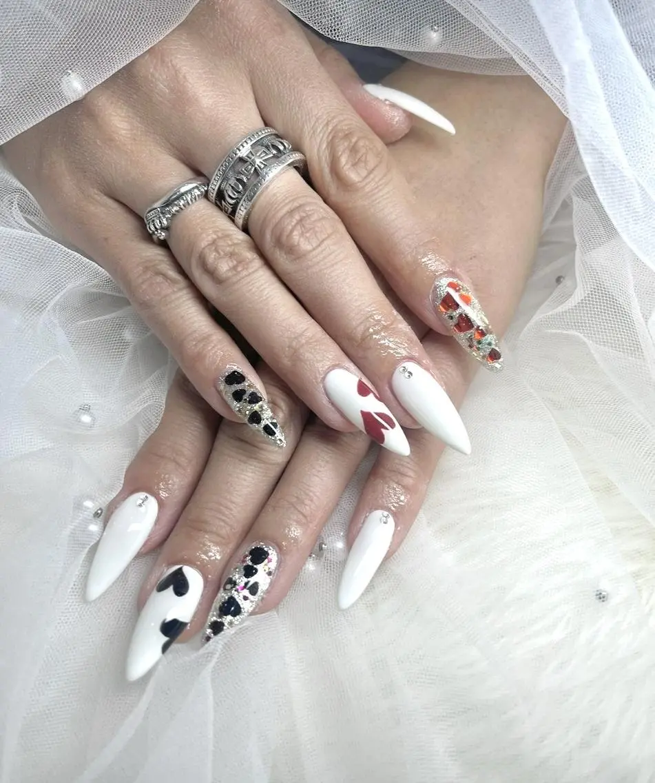 ネイル ハート nail salon Ellisのネイルデザイン