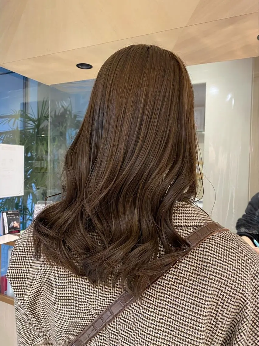 ロング カラー ブラウンカラー 山口 陸のヘアスタイル