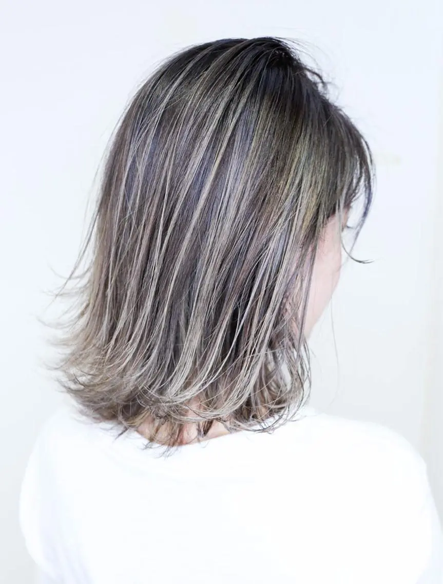 ミディアム カラー 透明感カラー ハイライトカラー ハイライト メンズヘア特化 崎田 成人のヘアスタイル