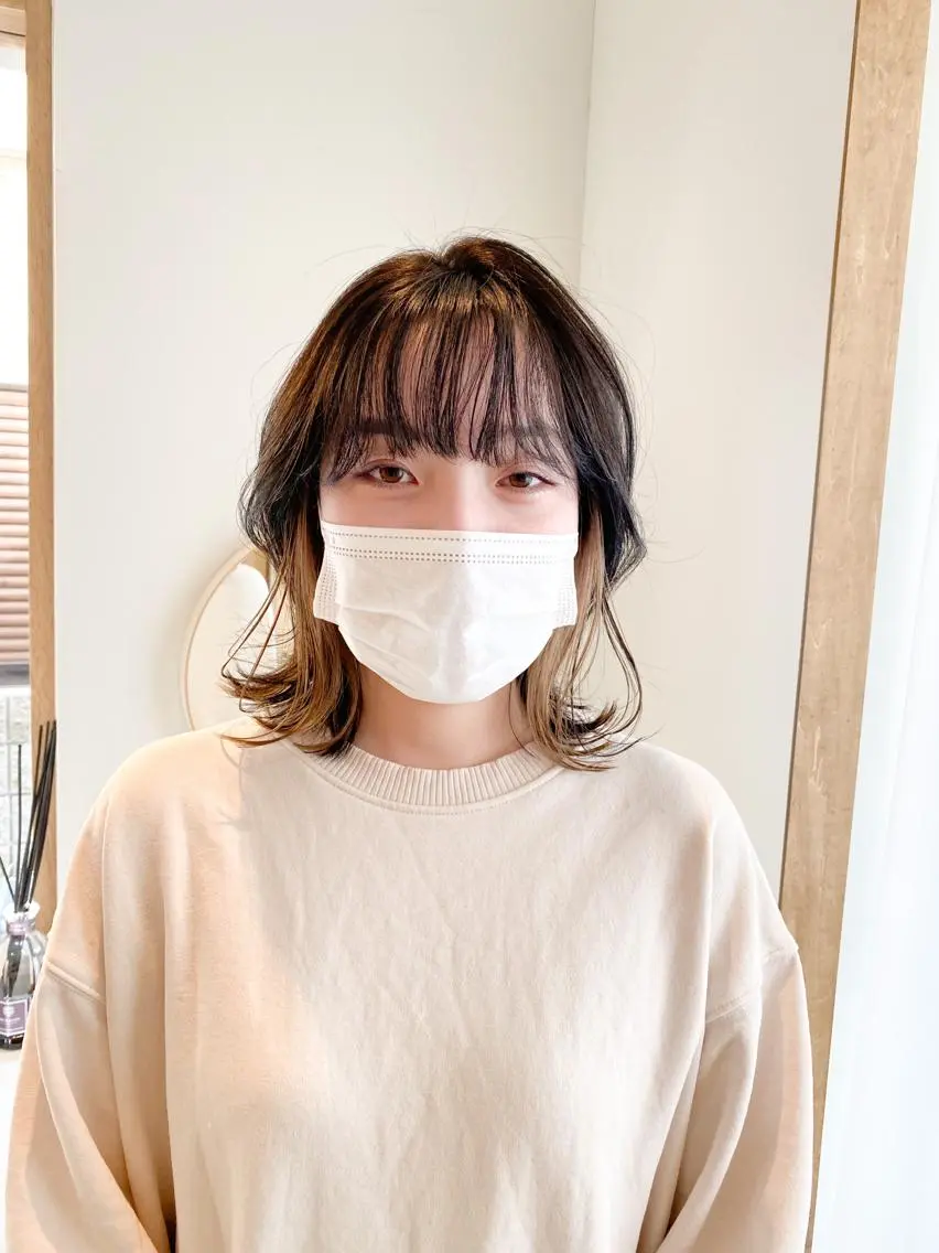 セミロング カラー 美髪ストレート 川本雄己のヘアスタイル