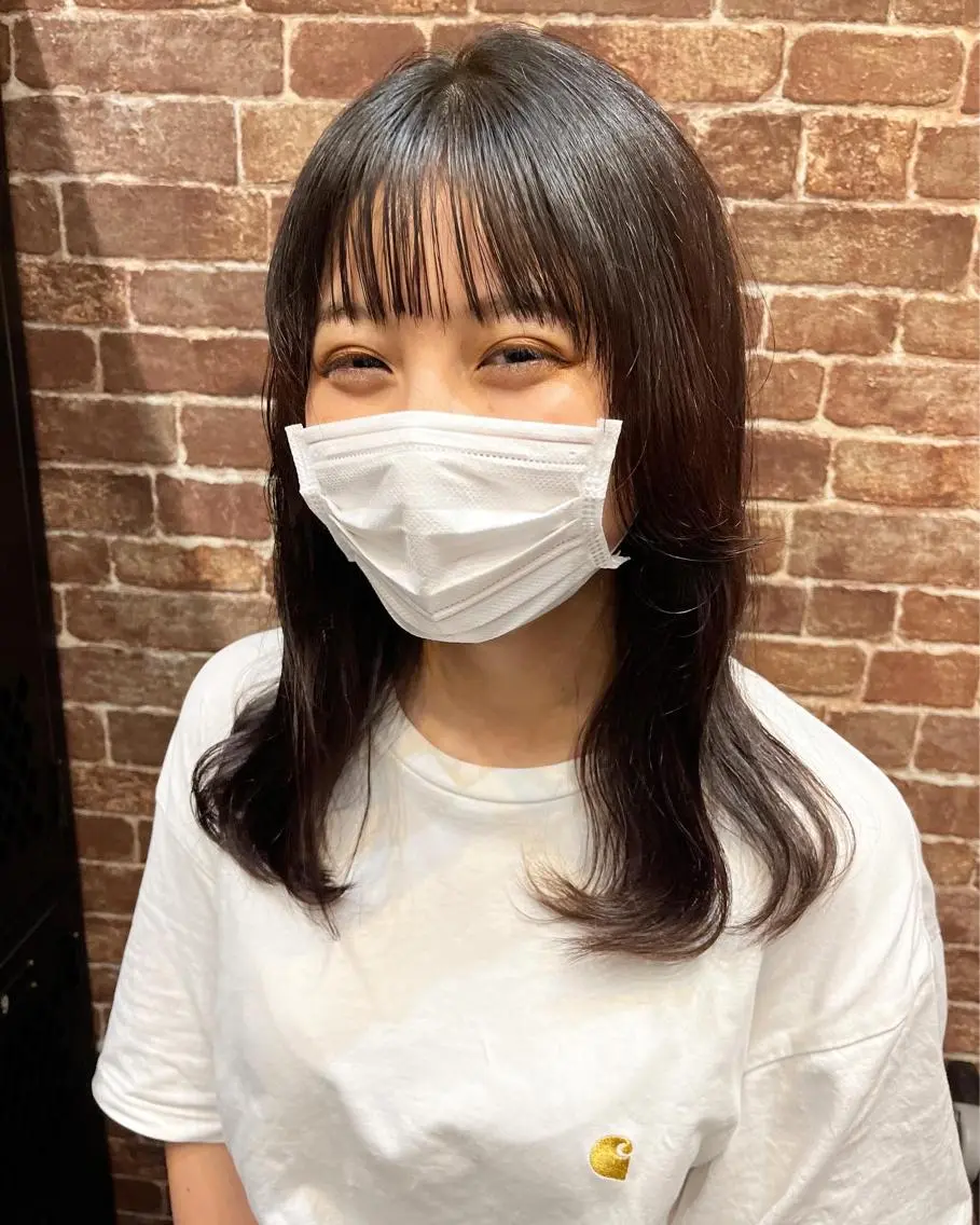 セミロング カラー パーマ ヘアアレンジ メンズ キッズ ネイル マツエク・マツパ アイブロウ メンズパーマ セミロングパーマ ブラウンカラー ケアカラー 透明感カラー 久木原 ゆりのヘアスタイル