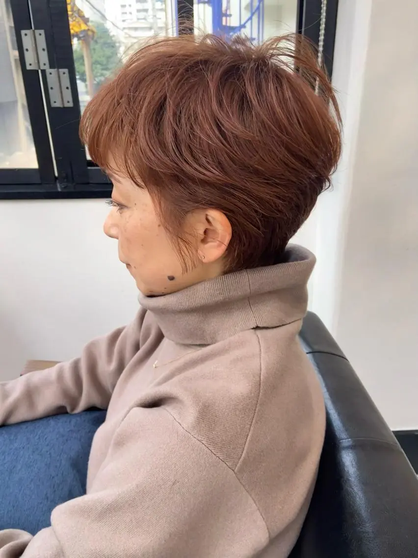 ショート カラー カット ヘアカラー トリートメント 田中 あやなのヘアスタイル