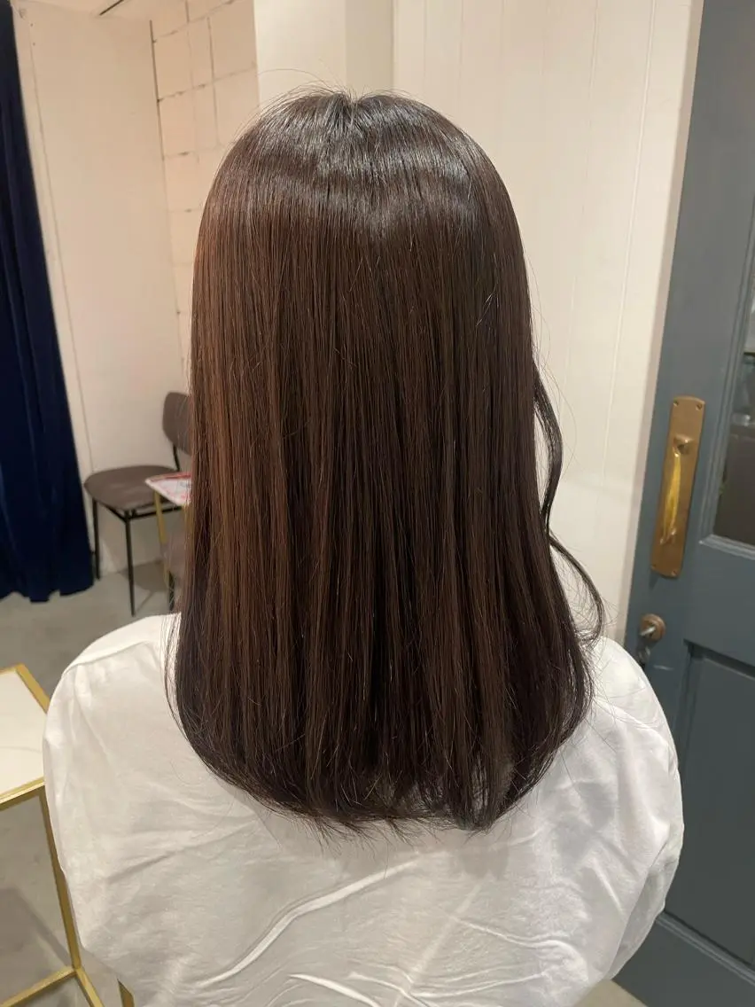セミロング カラー セミロングパーマ ブラウンカラー ナチュラルブラウン 縮毛矯正 縮毛矯正 レイヤー♡ 石川優奈のヘアスタイル