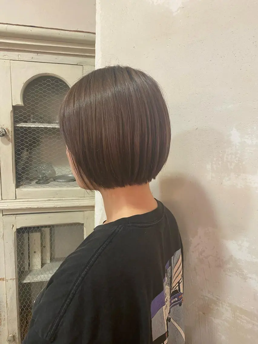 ショート カラー 丸みショート ショートヘア 井上 日菜乃のヘアスタイル