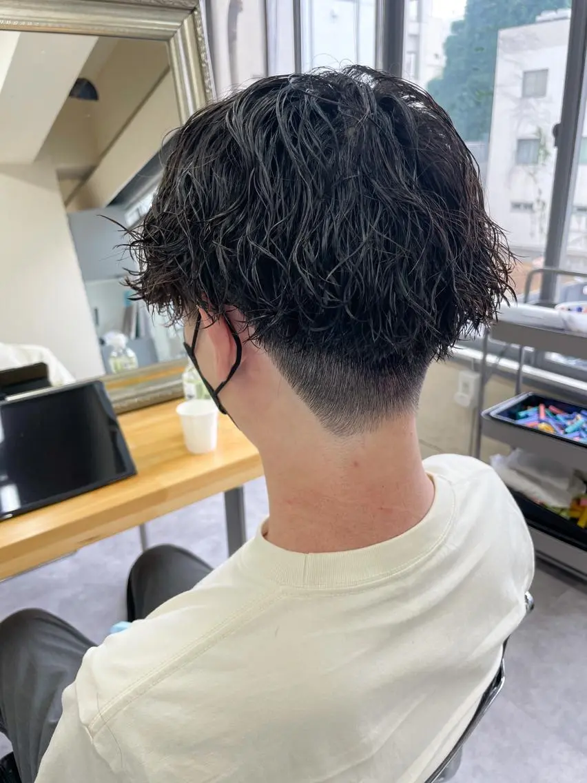ミディアム パーマ メンズ カット パーマ メンズパーマ メンズ特化ryoのヘアスタイル