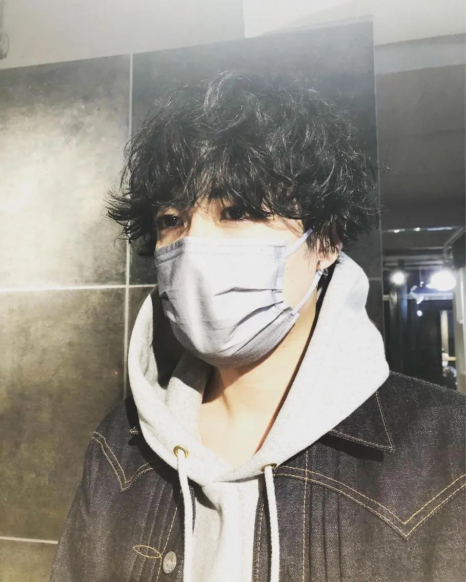 パーマ ヘアアレンジ メンズ カット パーマ トリートメント ヘアセット メンズ特化✂️栗原 侑也のヘアスタイル
