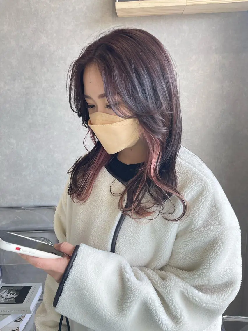 ミディアム カラー カット ヘアカラー トリートメント 一ノ瀬 暁のヘアスタイル