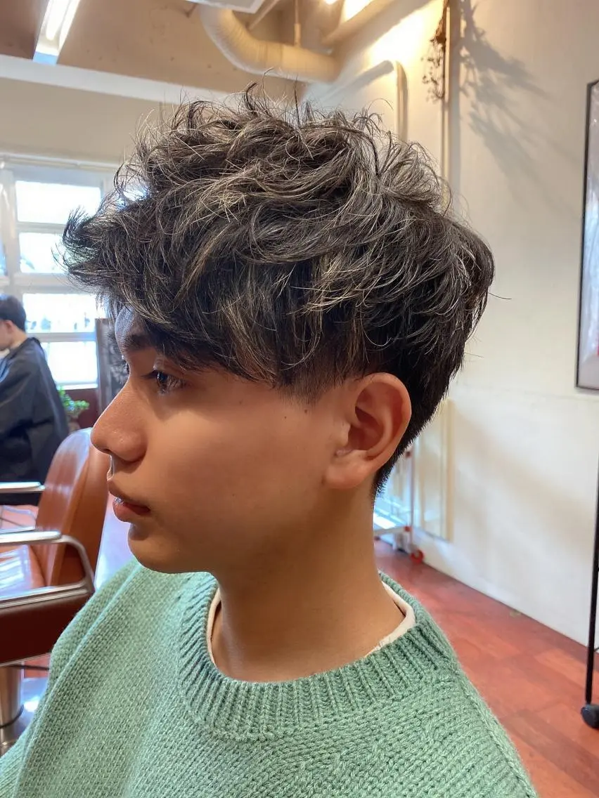 ショート ハイライト CAMUE代表 Masaのヘアスタイル