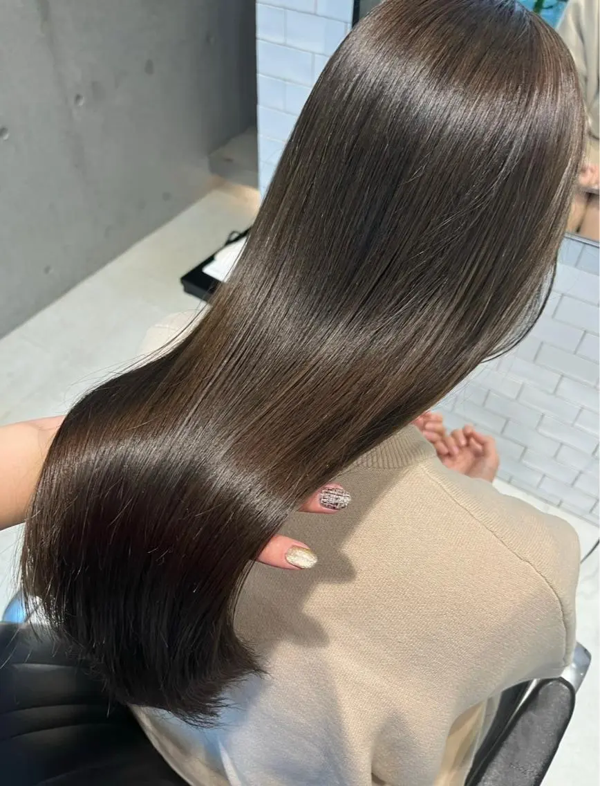 ロング カラー パーマ ヘアアレンジ 透明感/オリーブ/ グレージュ/YUKAのヘアスタイル