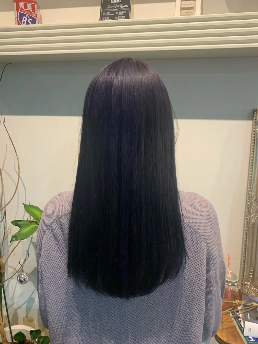 セミロング カラー ヘアアレンジ ブルーカラー ブルーラベンダー ラベンダーカラー ヘアカラー トリートメント ヘアセット 金子 廉のヘアスタイル
