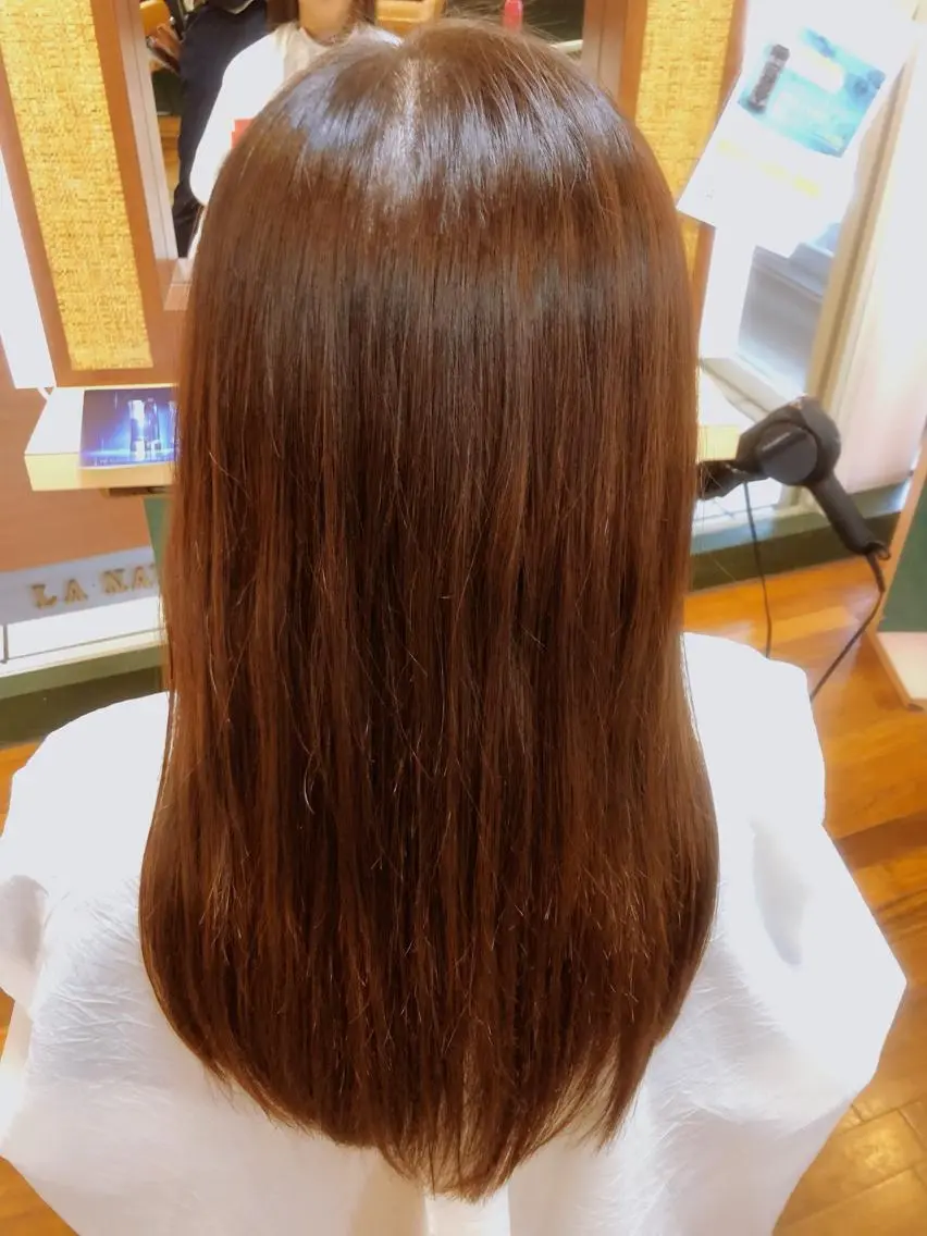 カラー ブラウンカラー マロンブラウン カット ヘアカラー 髪質改善/艶カラー 塩野成一のヘアスタイル