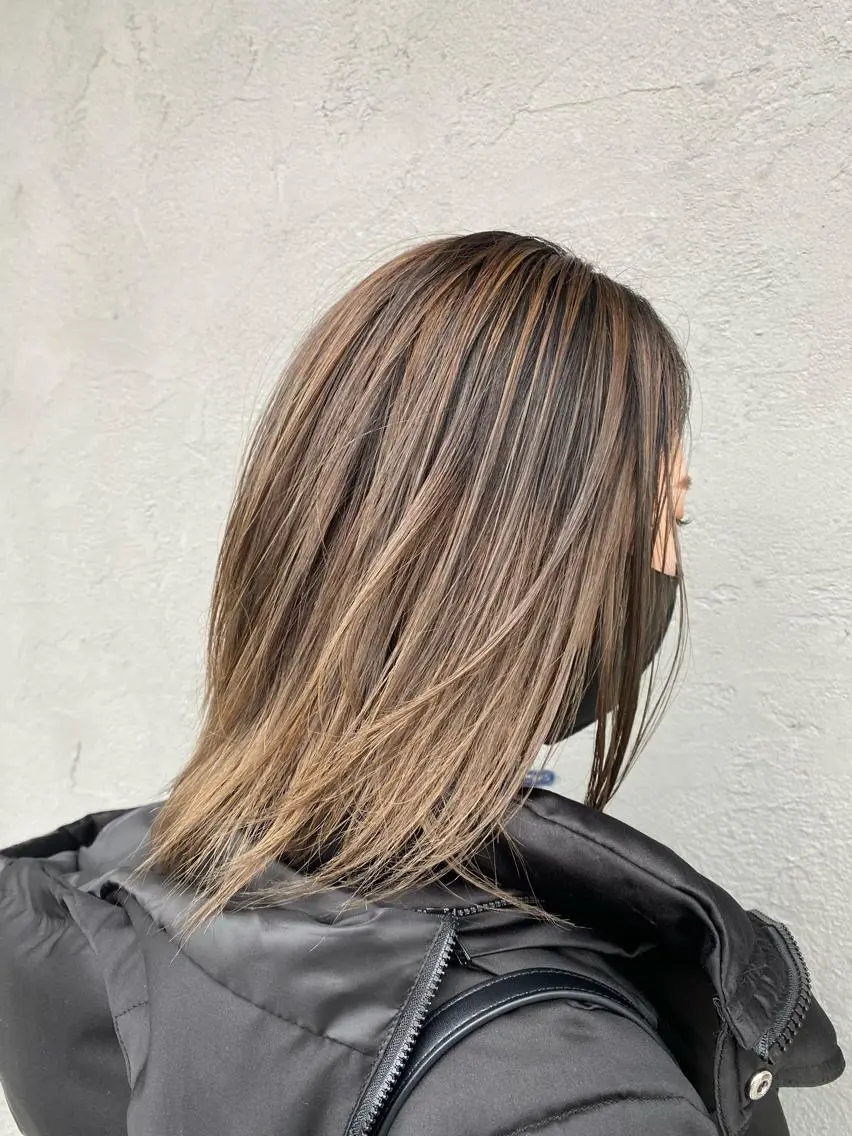 ミディアム カラー Design Color🐰アユミのヘアスタイル
