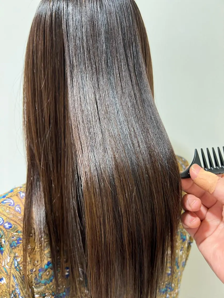 ロング カット ヘアカラー 縮毛矯正 トリートメント 髪質改善/デザイン/ 天王寺/奥野和広のヘアスタイル